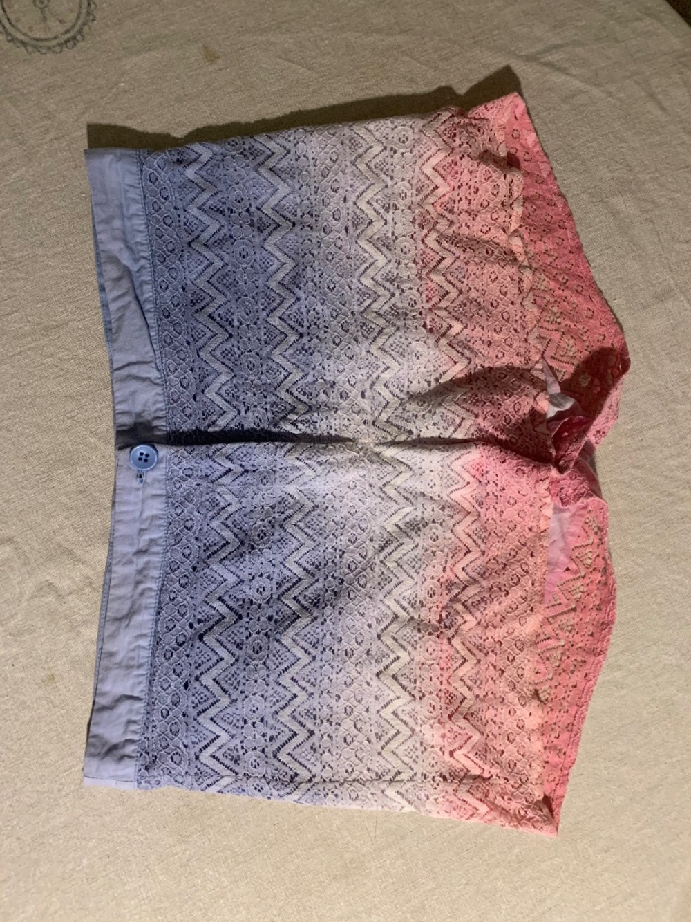 Sketchbook Ombre Lace Shorts Pink White Blue Size L